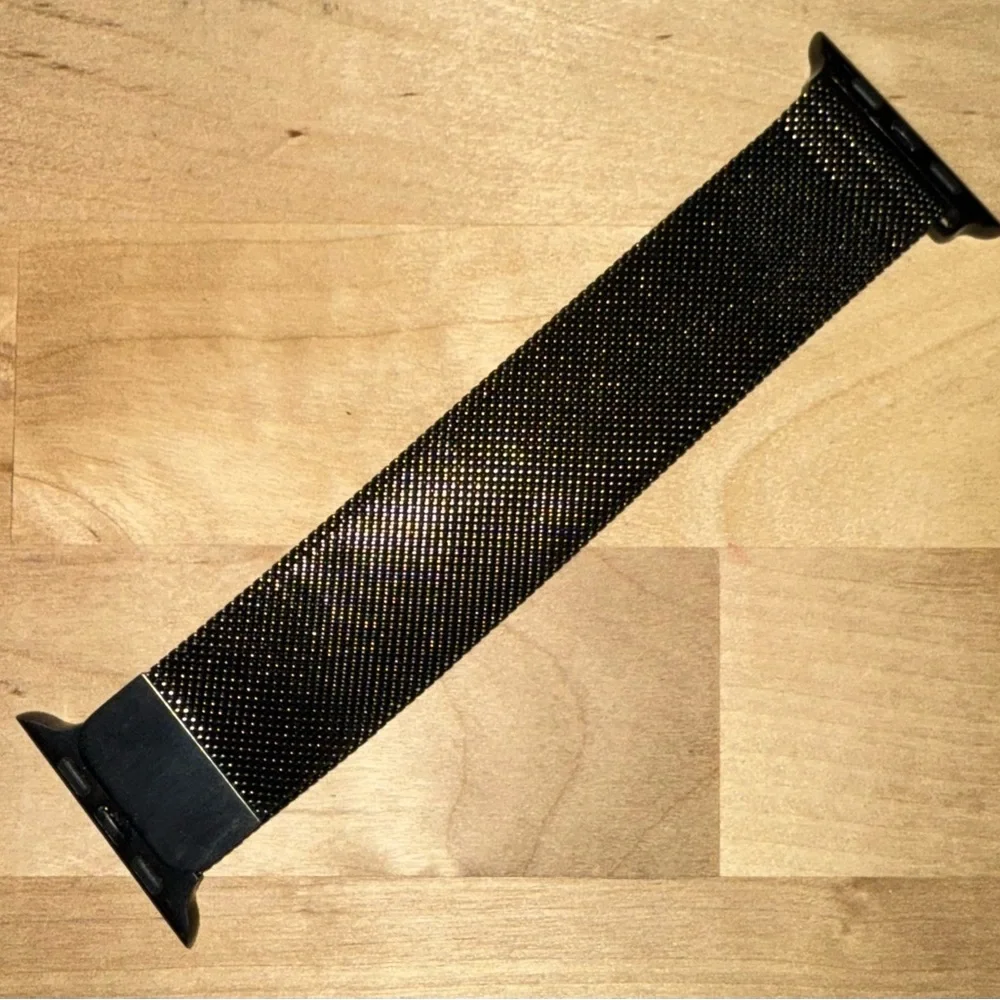 Black Milanese Mesh Apple Watchband